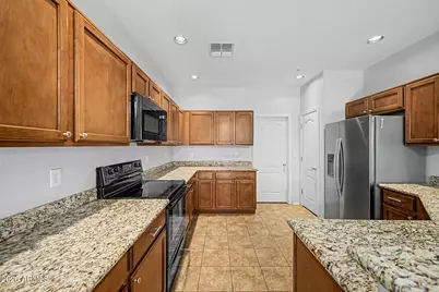 1250 S Rialto -- #7, Mesa, AZ 85209 - Photo 9