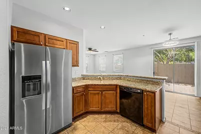 1250 S Rialto -- #7, Mesa, AZ 85209 - Photo 11