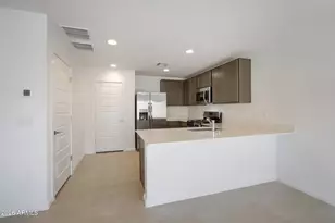 25041 N 174th Ln, Surprise, AZ 85387 - Photo 5