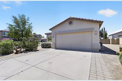 566 E Renegade Place, San Tan Valley, AZ 85143 - Photo 1