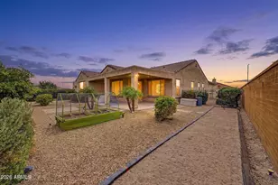 27413 W Tonopah Dr, Buckeye, AZ 85396 - Photo 11