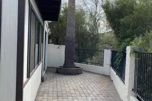 1910 E Winter Dr, Phoenix, AZ 85020 - Photo 23