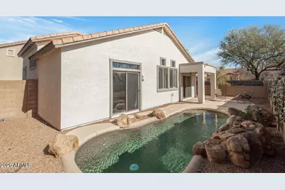 14287 W Cora Lane, Goodyear, AZ 85395 - Photo 9