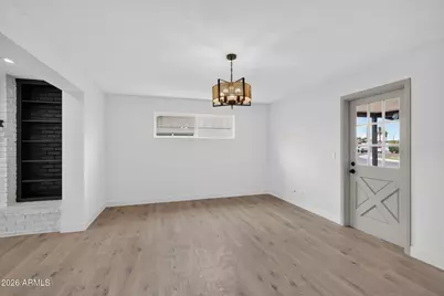 12649 N 30th Drive, Phoenix, AZ 85029 - Photo 9