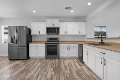 11553 W Green Drive, Youngtown, AZ 85363 - Photo 9