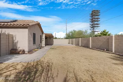 11553 W Green Drive, Youngtown, AZ 85363 - Photo 33
