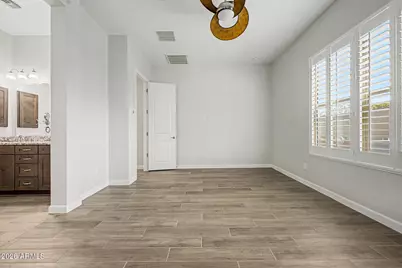 6639 E Michigan Avenue, Phoenix, AZ 85054 - Photo 23