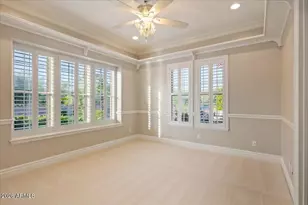 1465 W Caribbean Ln, Phoenix, AZ 85023 - Photo 25