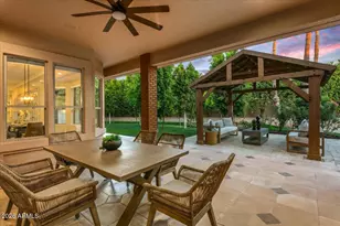 1465 W Caribbean Ln, Phoenix, AZ 85023 - Photo 41