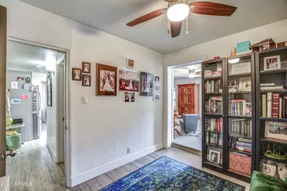 3121 N 26th Place, Phoenix, AZ 85016 - Photo 33