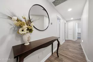 10432 W Avalon Dr, Avondale, AZ 85392 - Photo 9