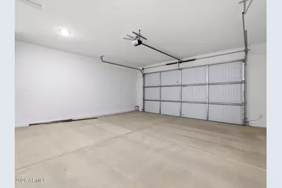 10820 W Jones Avenue, Tolleson, AZ 85353 - Photo 13