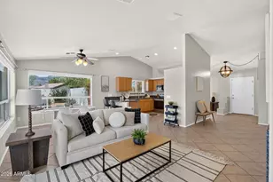 9421 E Sleepy Hollow Trail, Gold Canyon, AZ 85118 - Photo 5