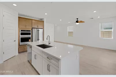 9817 S 12th Street, Phoenix, AZ 85042 - Photo 13