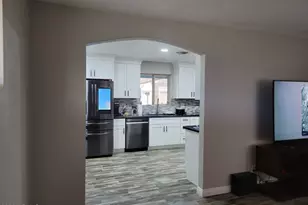 3038 W Charter Oak Rd, Phoenix, AZ 85029 - Photo 39
