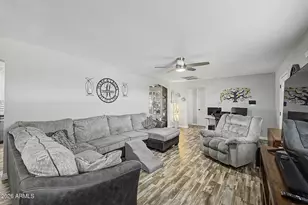 3038 W Charter Oak Rd, Phoenix, AZ 85029 - Photo 11