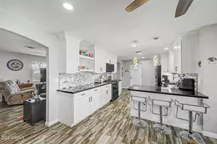 3038 W Charter Oak Rd, Phoenix, AZ 85029 - Photo 17
