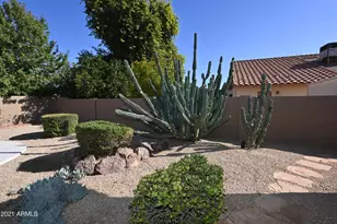 5730 E Gelding Dr, Scottsdale, AZ 85254 - Photo 41