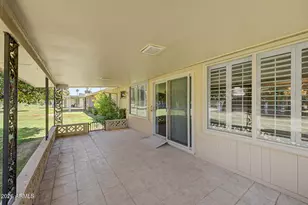 10405 W Saratoga Circle W, Sun City, AZ 85351 - Photo 35