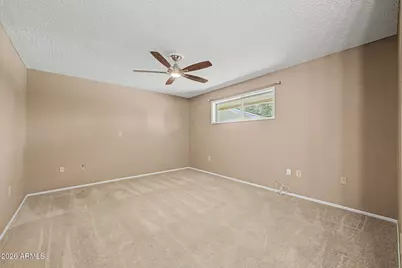 10405 W Saratoga Circle W, Sun City, AZ 85351 - Photo 17