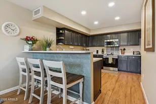 501 S Sunrise Dr, Gilbert, AZ 85233 - Photo 3