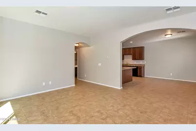 893 S Adam Way, Gilbert, AZ 85296 - Photo 3