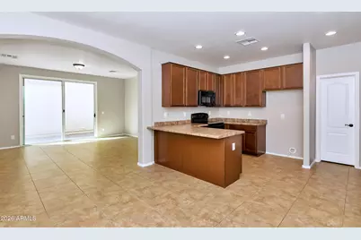 893 S Adam Way, Gilbert, AZ 85296 - Photo 5