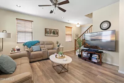 8146 W Groom Creek Road, Phoenix, AZ 85043 - Photo 5
