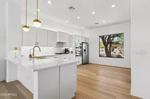 42122 N Anthem Springs Rd, Anthem, AZ 85086 - Photo 9
