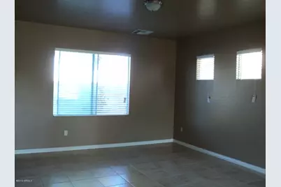 12158 W Belmont Drive, Avondale, AZ 85323 - Photo 9