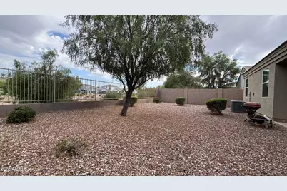 28233 N Chalcocite Street, San Tan Valley, AZ 85143 - Photo 17