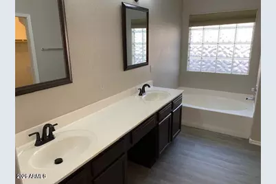 442 W El Freda Road, Tempe, AZ 85284 - Photo 9