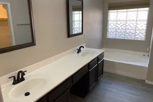 442 W El Freda Rd, Tempe, AZ 85284 - Photo 9