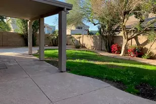 442 W El Freda Rd, Tempe, AZ 85284 - Photo 13