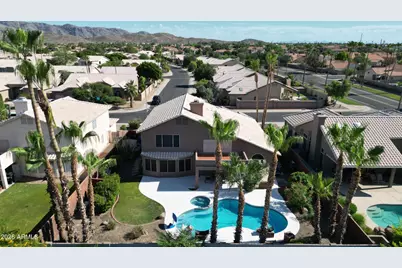 3879 E Amberwood Drive, Phoenix, AZ 85048 - Photo 35