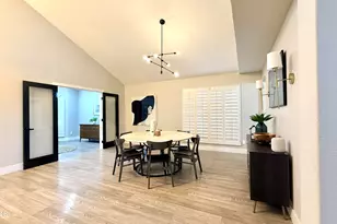 3879 E Amberwood Dr, Phoenix, AZ 85048 - Photo 5