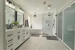 3879 E Amberwood Dr, Phoenix, AZ 85048 - Photo 23