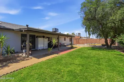 4150 W Laurel Lane, Phoenix, AZ 85029 - Photo 3