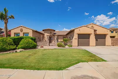 14372 W Cypress Street, Goodyear, AZ 85395 - Photo 1