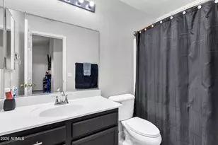 3233 W Huntington Dr, Phoenix, AZ 85041 - Photo 11