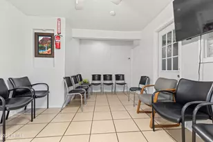 1023 E Broadway Rd, Mesa, AZ 85204 - Photo 9