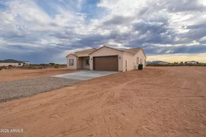 524 N 373rd Drive, Tonopah, AZ 85354 - Photo 1