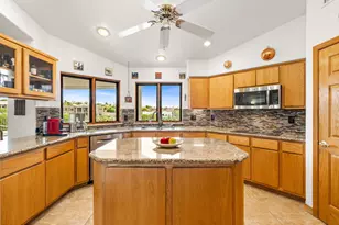 15820 E Sunburst Dr, Fountain Hills, AZ 85268 - Photo 13
