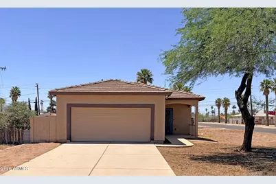 703 E 9th Street, Casa Grande, AZ 85122 - Photo 1