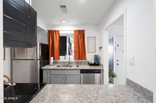 4701 N 68th St, Scottsdale, AZ 85251 - Photo 17