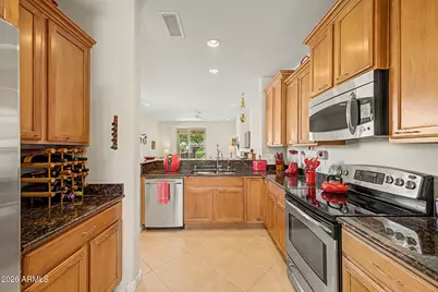 26846 W Mohawk Lane, Buckeye, AZ 85396 - Photo 5