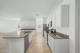 38170 W Amalfi Ave, Maricopa, AZ 85138 - Photo 11