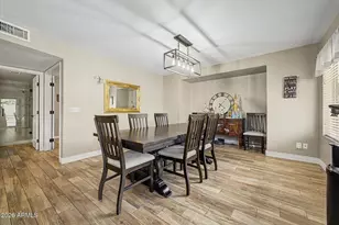 10818 W Sands Dr, Sun City, AZ 85373 - Photo 11