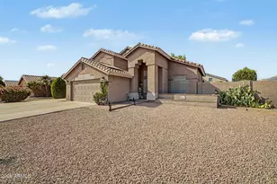 10818 W Sands Dr, Sun City, AZ 85373 - Photo 3