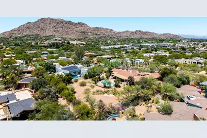 6210 N Camelback Manor Drive, Paradise Valley, AZ 85253 - Photo 15